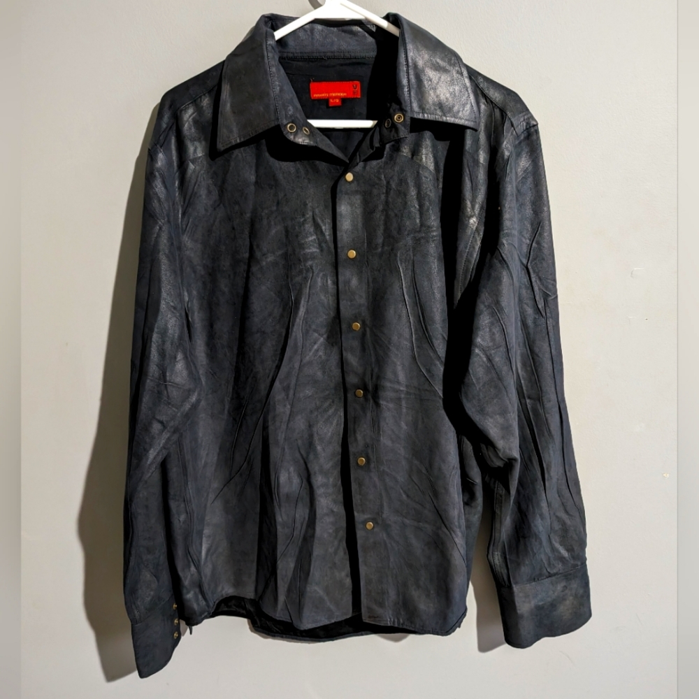 Private Member luxurious black button up